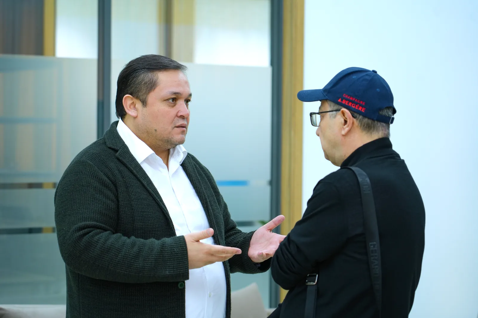 Fotogalereya surat 1