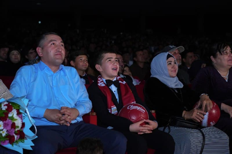 “Çempion” filmi taqdimoti bölib ötdi! - 8
